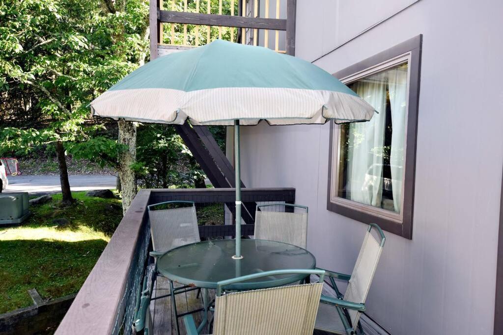 3-Bedroom Vacation Home Steps To Camelback Ski Area Ski-In Ski-Out Crescent Lake Bagian luar foto