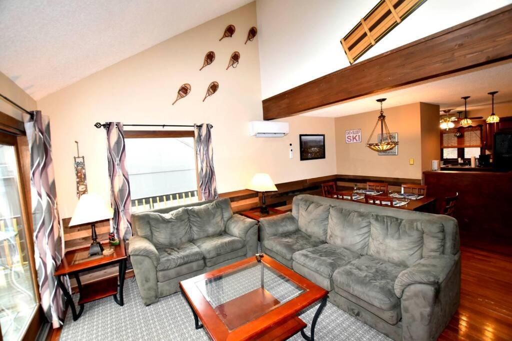 3-Bedroom Vacation Home Steps To Camelback Ski Area Ski-In Ski-Out Crescent Lake Bagian luar foto